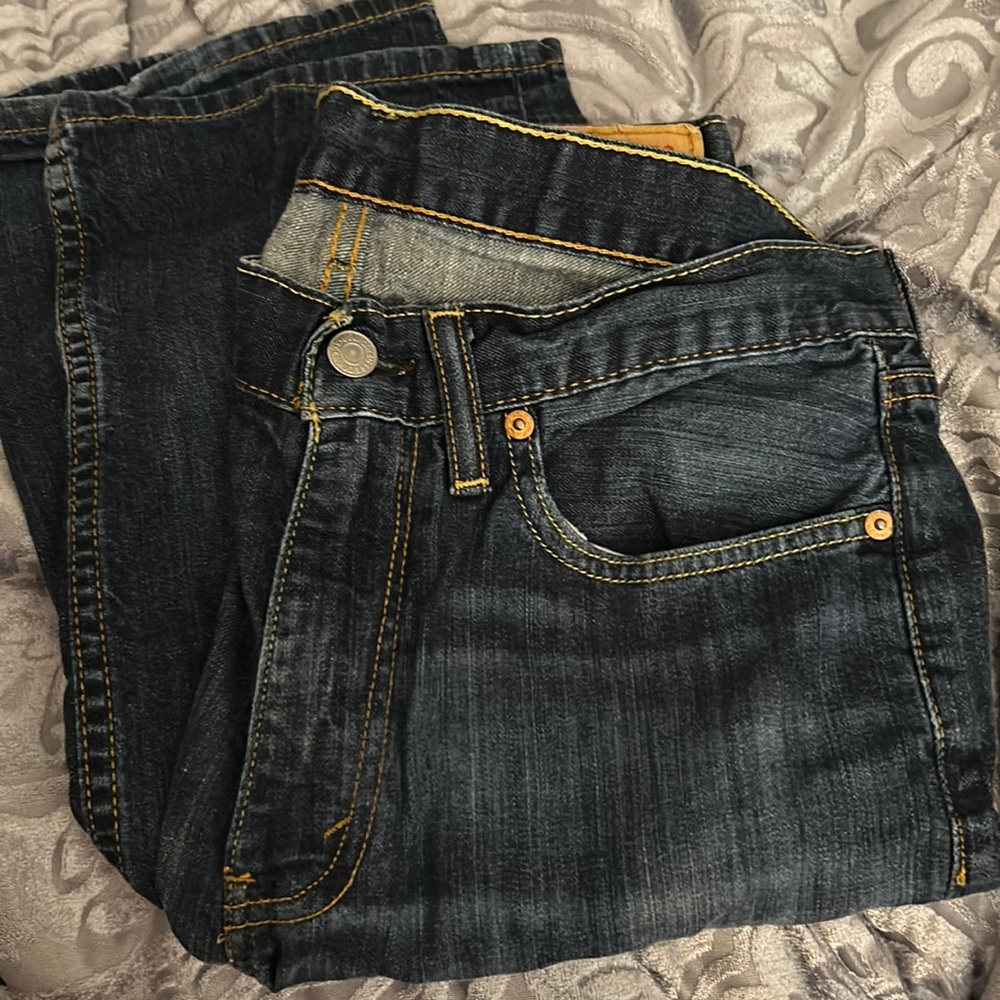 Levi Strauss Levi’s Men’s Jeans Size 32/34 32W 34L gently used like new denim